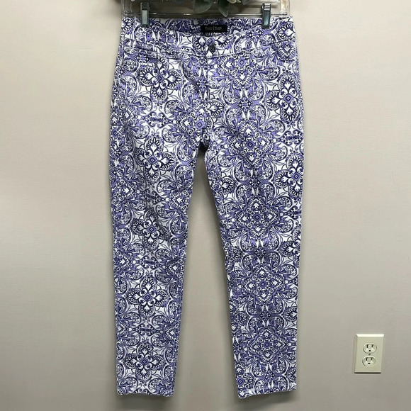 White House Black Market Slim Ankle Denim Jeans  Santorini Print 4R - Picture 1 of 16